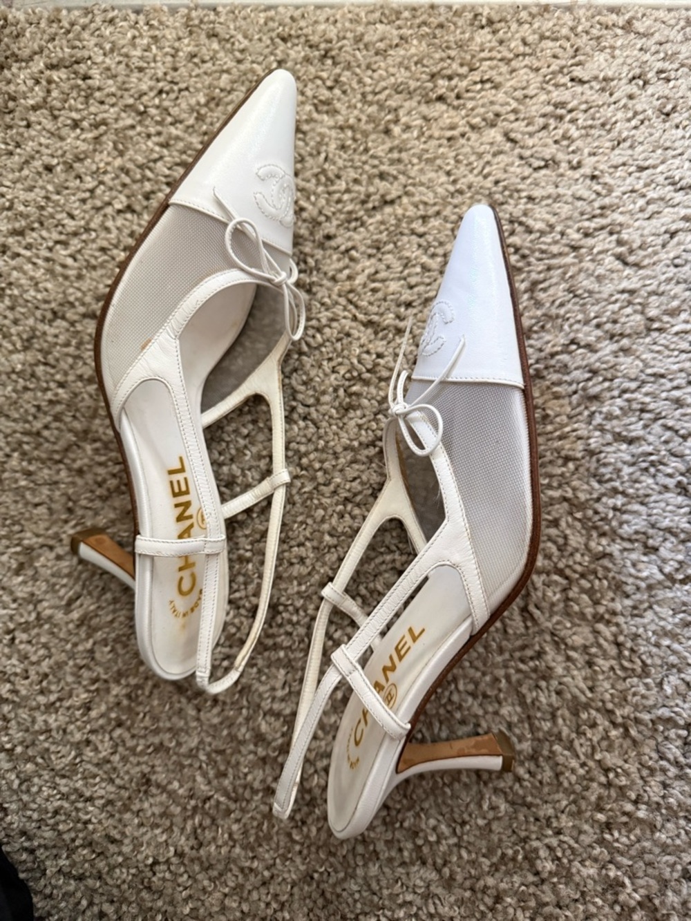 Rare Vintage Chanel white leather CC pointed cap toe slingback heels EU 35C - Picture 2 of 7
